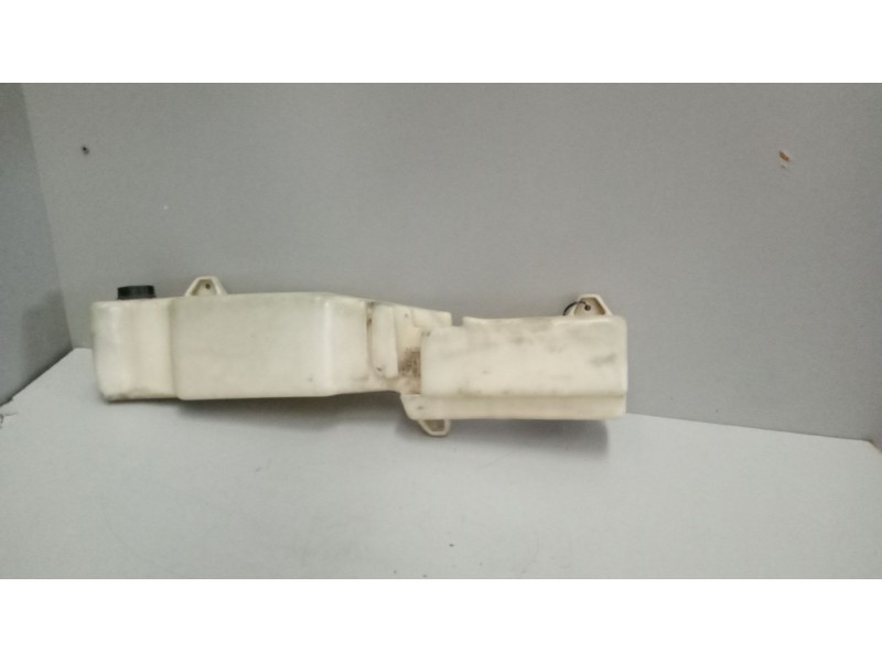 Recambio de deposito limpia para iveco eurocargo 5.9 diesel referencia OEM IAM   