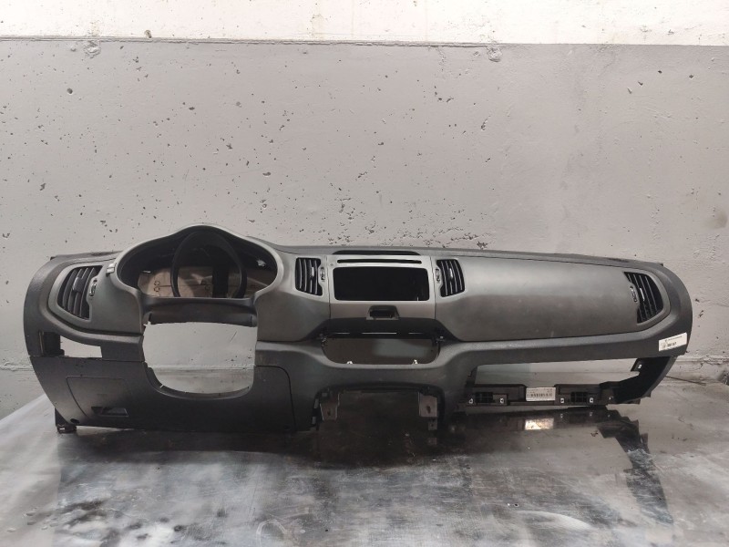 Recambio de salpicadero para kia sportage concept 4x2 referencia OEM IAM   