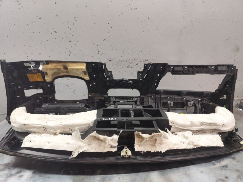 Recambio de salpicadero para kia sportage concept 4x2 referencia OEM IAM   