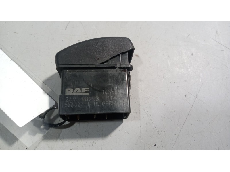 Recambio de interruptor para daf serie xf105.xxx 12.9 diesel referencia OEM IAM 1435594  