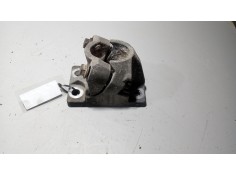 Recambio de soporte guardabarros trasero para renault magnum ab 2005 12.8 diesel referencia OEM IAM 21213202  21213203