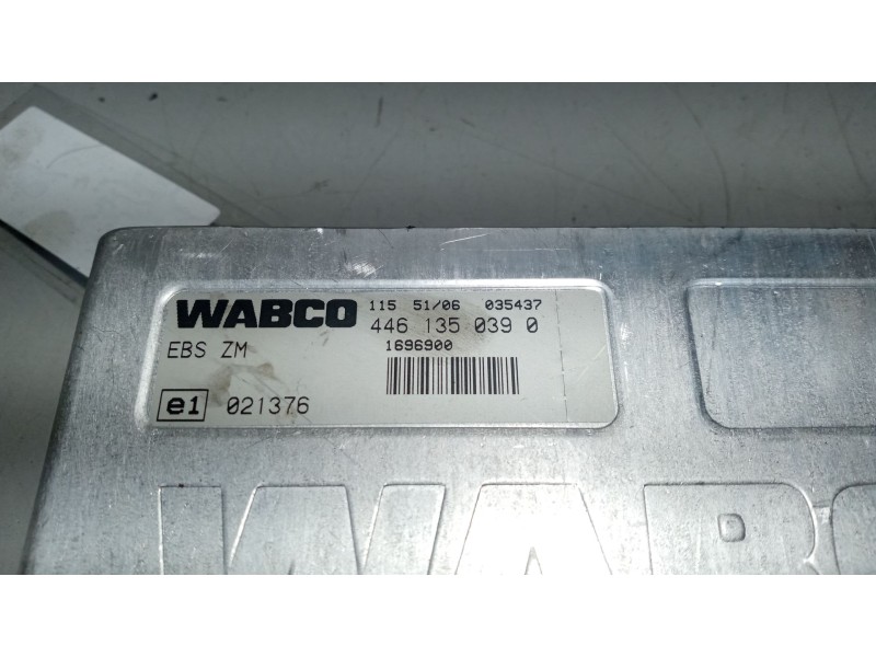 Recambio de modulo electronico para daf serie xf105.xxx 12.9 diesel referencia OEM IAM 1696900  4461350390