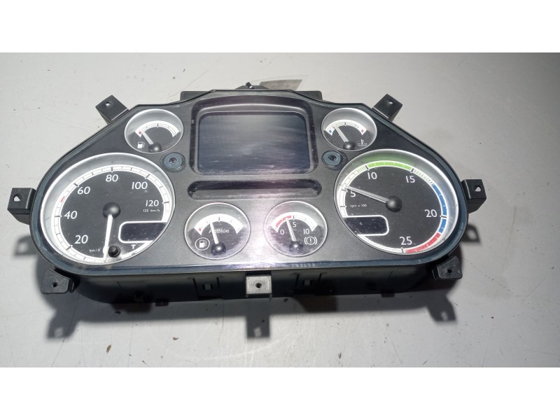 Recambio de cuadro instrumentos para daf serie xf105.xxx 12.9 diesel referencia OEM IAM 1789469  