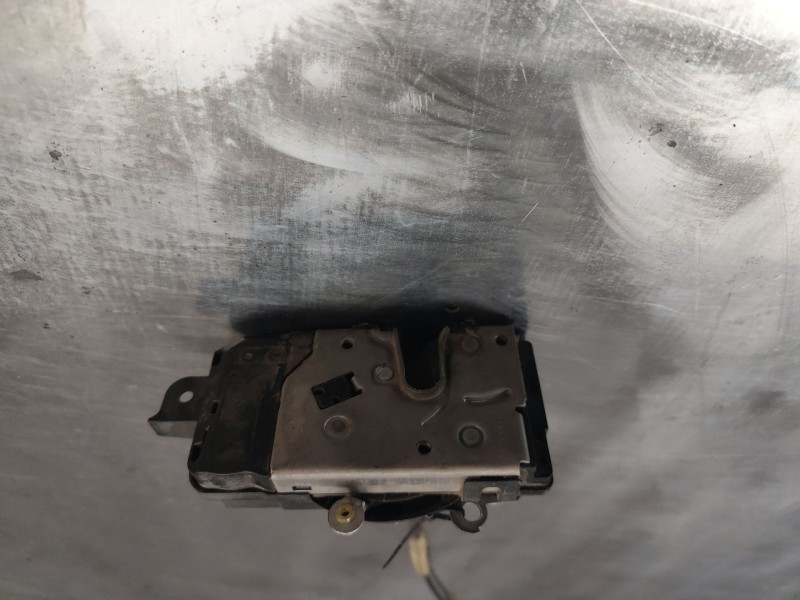 Recambio de cerradura puerta delantera izquierda para opel astra h twintop (a04) 1.6 (l67) referencia OEM IAM 13210748QF  4PINES