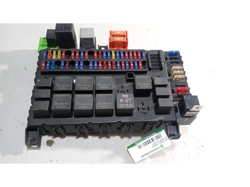 Recambio de caja reles / fusibles para daf serie xf105.xxx 12.9 diesel referencia OEM IAM 1780667  