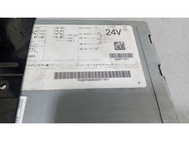 Recambio de tacografo para renault premium distribution 7.2 diesel referencia OEM IAM 13811052300005 0000711871 7420878249