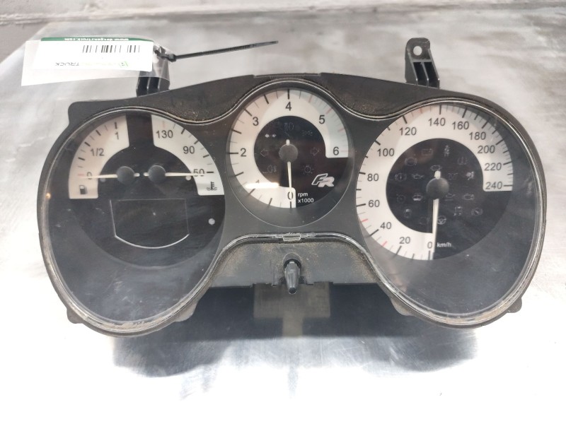 Recambio de cuadro instrumentos para seat leon (1p1) 1.8 tsi referencia OEM IAM v0009000  