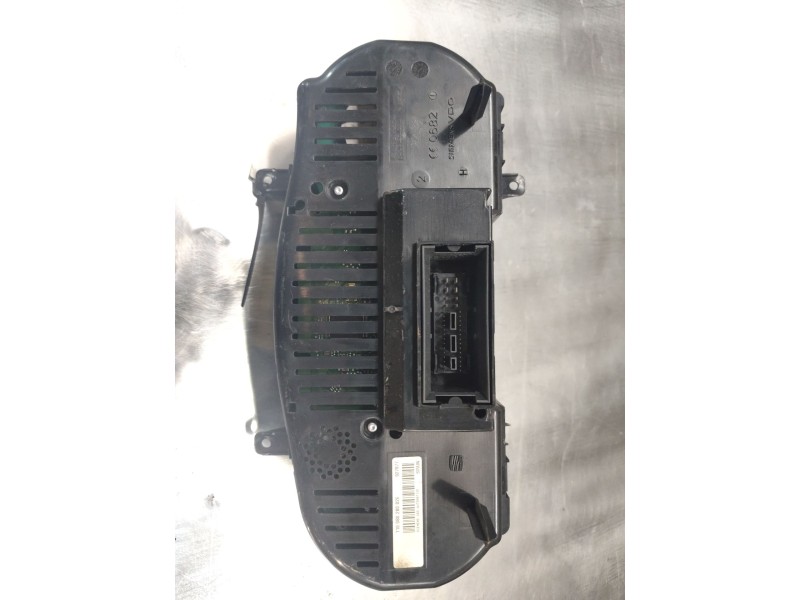 Recambio de cuadro instrumentos para seat leon (1p1) 1.8 tsi referencia OEM IAM v0009000  