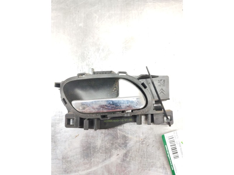 Recambio de maneta interior trasera derecha para peugeot 207 1.4 16v vti referencia OEM IAM 965555516  