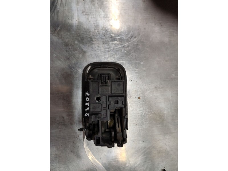 Recambio de maneta interior trasera derecha para nissan x-trail (t30) sport referencia OEM IAM   