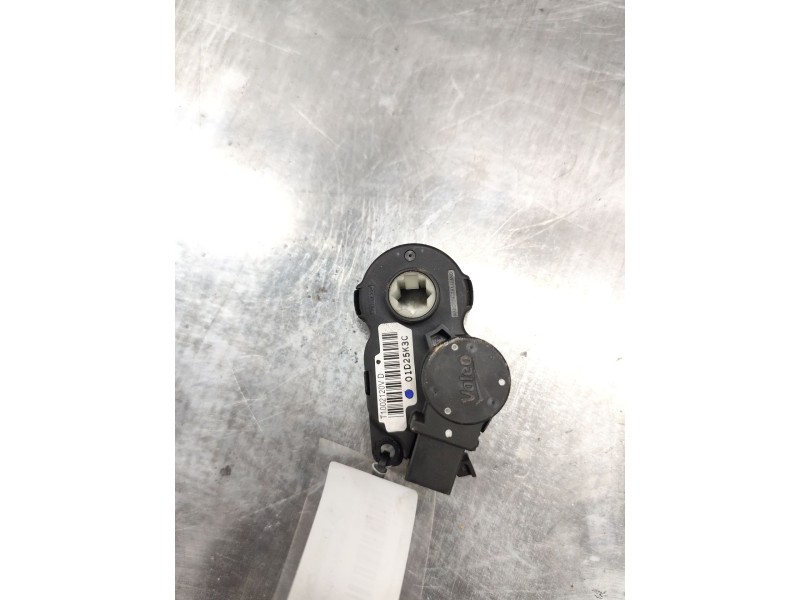 Recambio de motor apertura trampillas climatizador para peugeot 508 allure hybrid4 referencia OEM IAM T1002120VD  