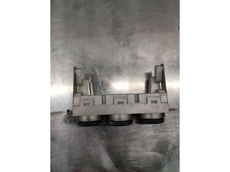 Recambio de mando calefaccion / aire acondicionado para nissan x-trail (t30) sport referencia OEM IAM 27500EQ310  