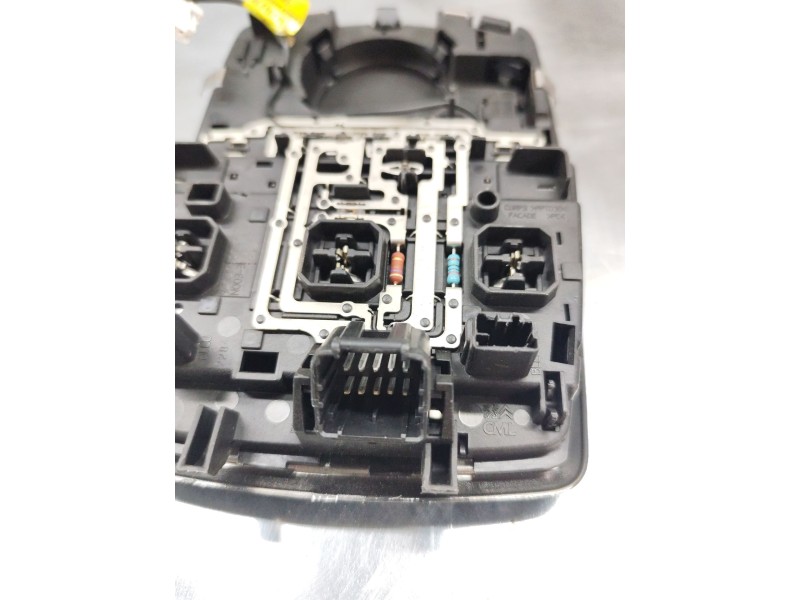 Recambio de luz interior para peugeot 508 allure hybrid4 referencia OEM IAM 98027680XT  