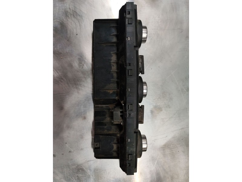 Recambio de mando climatizador para bmw 5 (e60) 530 d referencia OEM IAM 6411698850401  