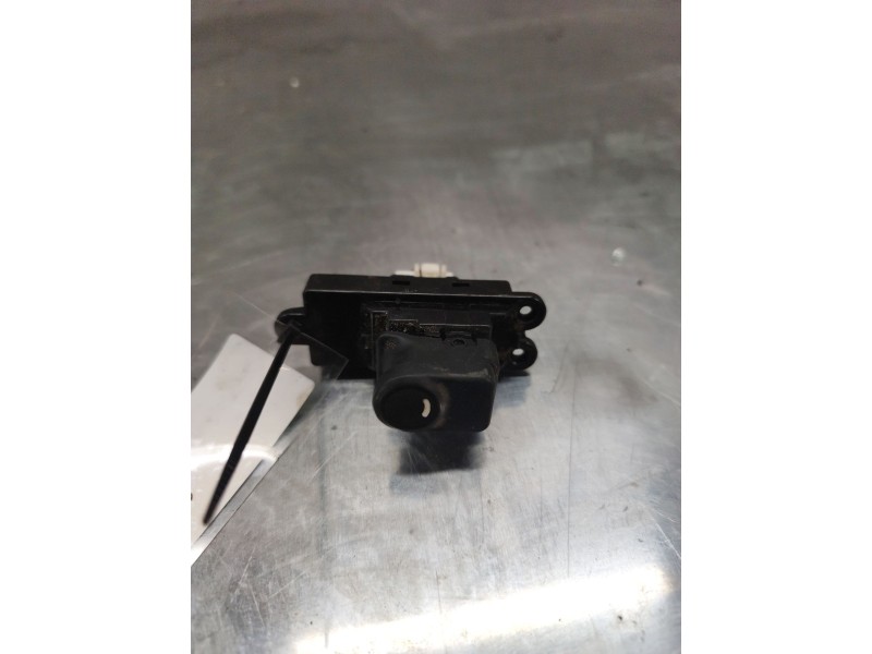 Recambio de mando elevalunas trasero izquierdo para hyundai i30 (fd) 1.6 crdi referencia OEM IAM   