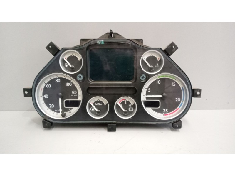 Recambio de cuadro instrumentos para daf serie xf105.xxx 12.9 diesel referencia OEM IAM 1789469  