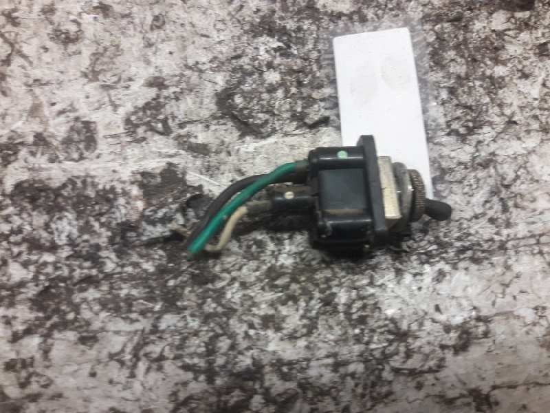 Recambio de interruptor para seat 600 -- referencia OEM IAM   
