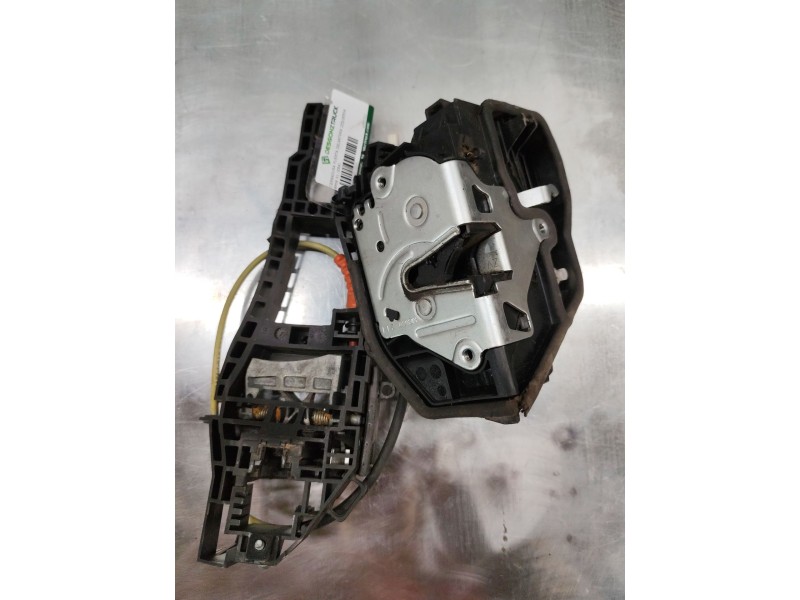 Recambio de cerradura puerta delantera izquierda para bmw x1 (e84) sdrive 18 d referencia OEM IAM A053702  