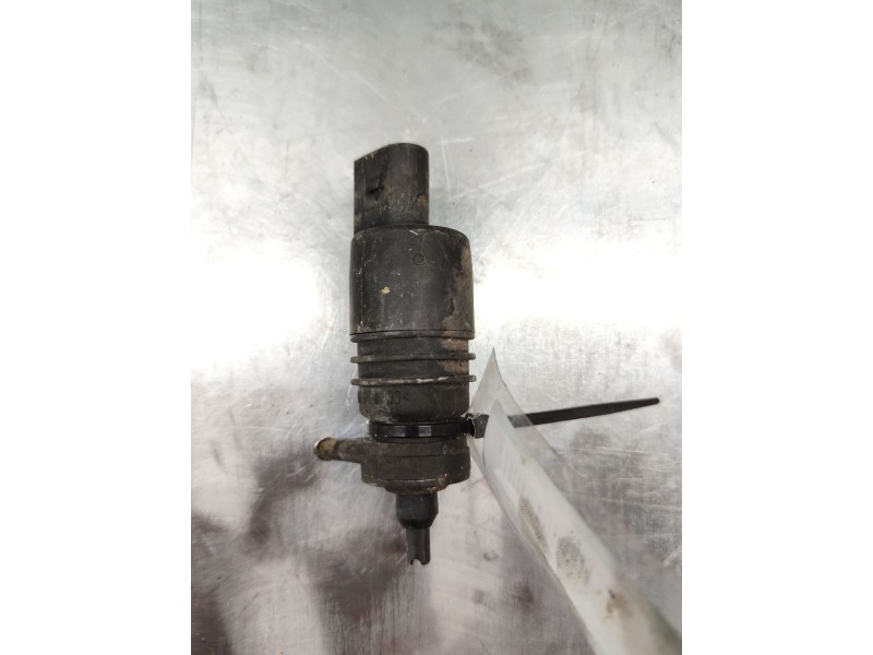 Recambio de bomba limpia para volkswagen passat berlina (3b2) comfortline referencia OEM IAM   