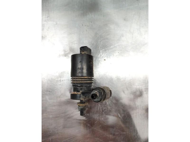 Recambio de bomba limpia para nissan micra iii (k12) 1.2 16v referencia OEM IAM 111824  