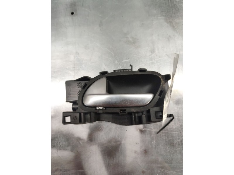 Recambio de maneta interior delantera izquierda para peugeot 508 allure hybrid4 referencia OEM IAM 9660525480  