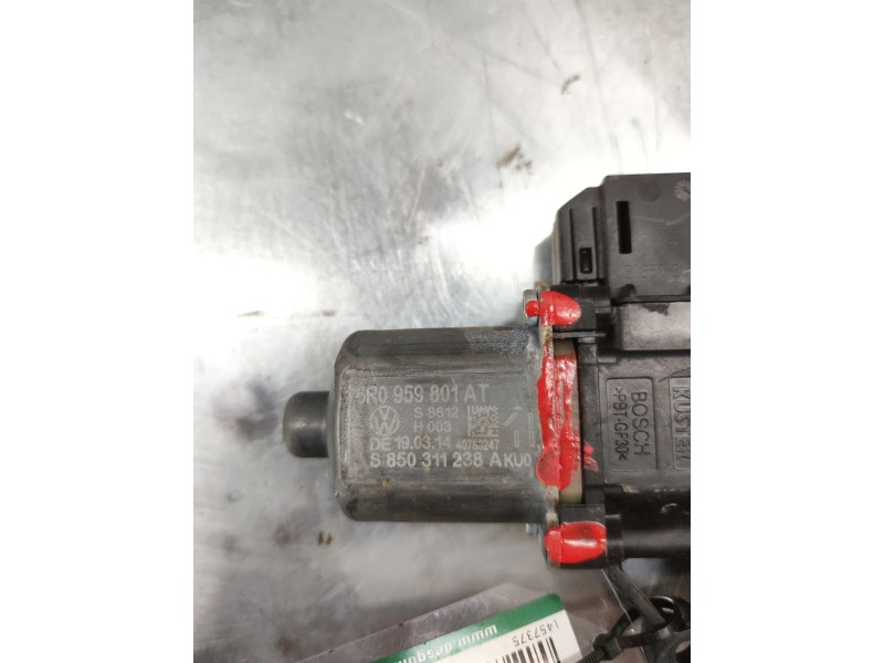 Recambio de motor elevalunas delantero izquierdo para volkswagen polo v (6r1, 6c1) 1.0 referencia OEM IAM 0130822531  