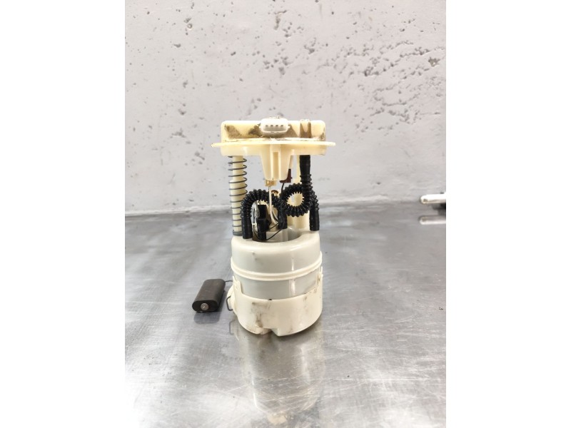 Recambio de pantalla multifuncion para peugeot 508 allure hybrid4 referencia OEM IAM 9801286980  