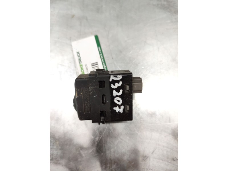 Recambio de boton regulacion de faros para nissan x-trail (t30) sport referencia OEM IAM   