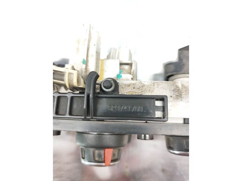 Recambio de mando calefaccion / aire acondicionado para dacia sandero referencia OEM IAM A42303400  