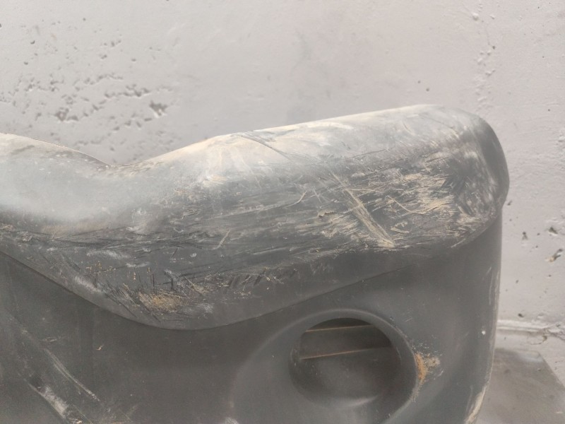 Recambio de paragolpes delantero para nissan vanette cargo (hc23) furg. referencia OEM IAM   