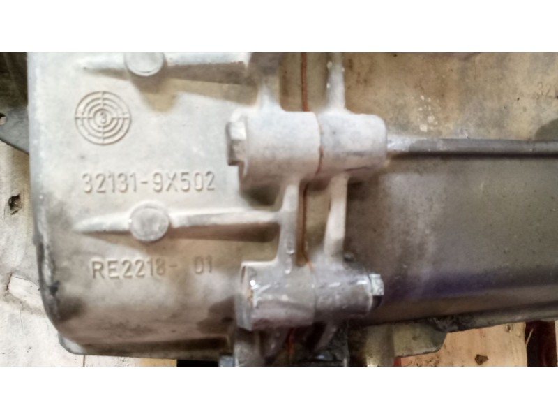 Recambio de caja cambios para nissan trucks atleon 120 referencia OEM IAM 321319x502 re221801 321019x501