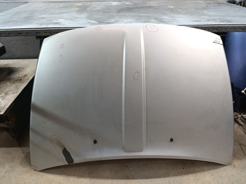 Recambio de capo para dodge caliber s referencia OEM IAM   