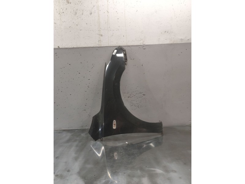 Recambio de aleta delantera derecha para hyundai i30 (fd) 1.6 crdi referencia OEM IAM   