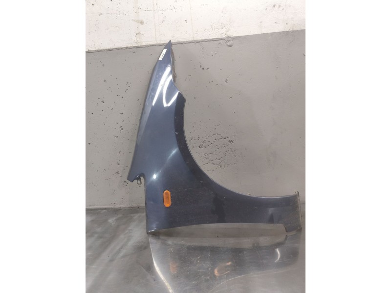 Recambio de aleta delantera derecha para ford focus c-max (cap) ambiente (d) referencia OEM IAM   