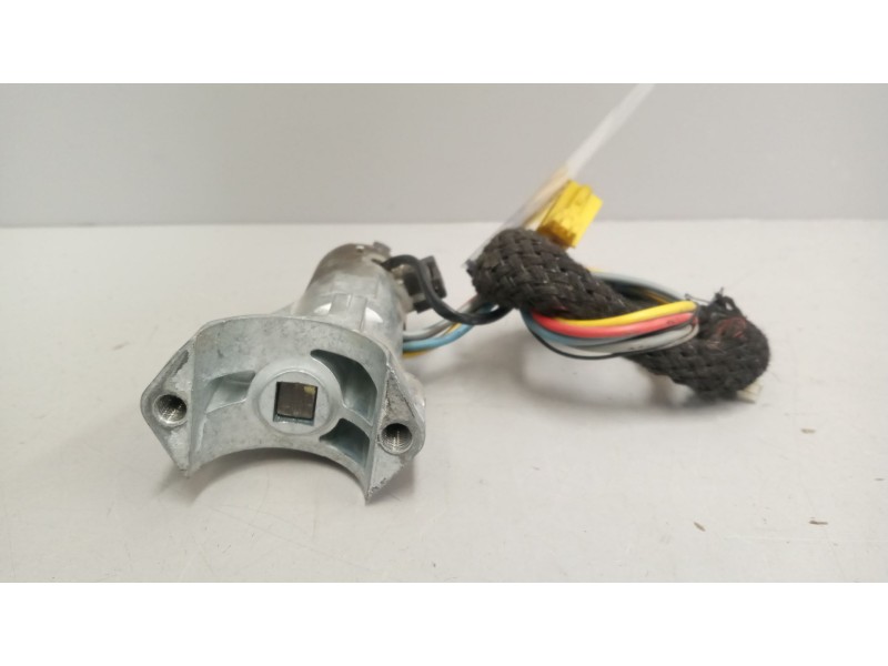 Recambio de conmutador de arranque para renault midlum referencia OEM IAM 5010235945  