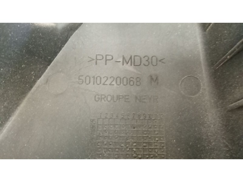 Recambio de maneta exterior delantera derecha para renault midlum referencia OEM IAM   