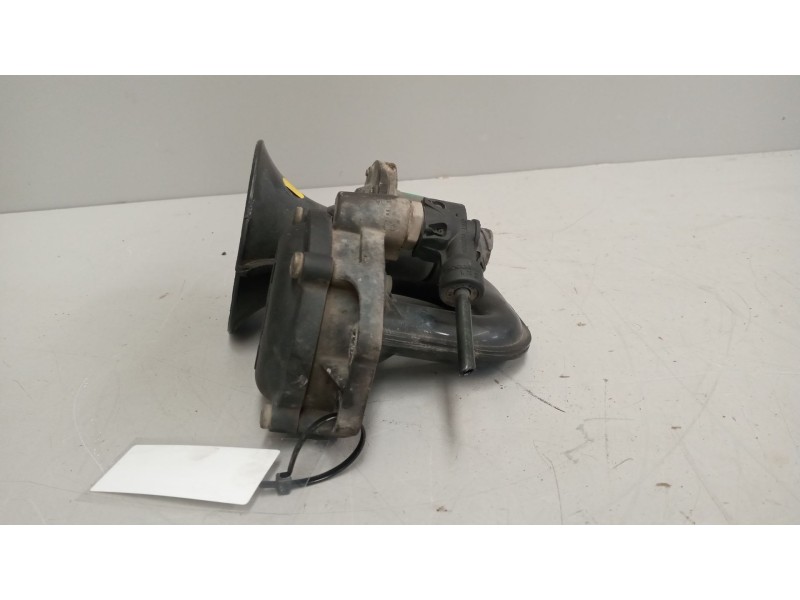 Recambio de claxon para volvo fh xxx 12.8 diesel referencia OEM IAM 21246652  