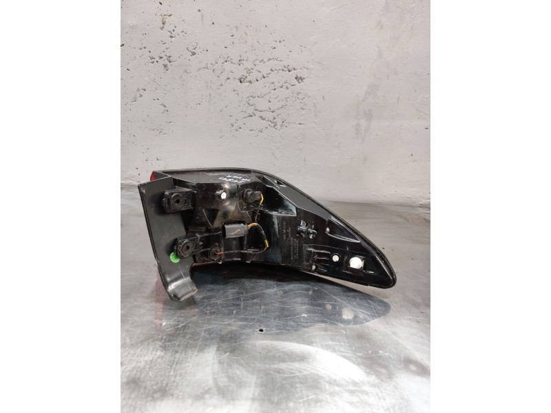 Recambio de piloto trasero derecho para mg mg zs suv (azs1) 1.5 vti referencia OEM IAM 10571682  