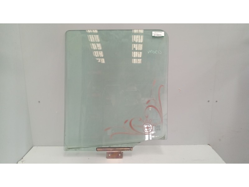 Recambio de luna delantera derecha para daf serie xf105.xxx 12.9 diesel referencia OEM IAM 1284624  