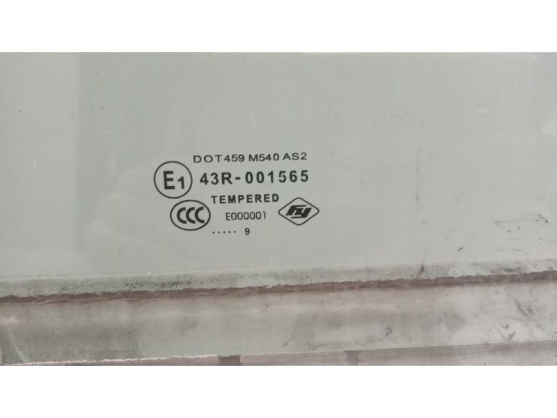 Recambio de luna delantera derecha para volvo fl xxx 7.2 diesel referencia OEM IAM 20503179  