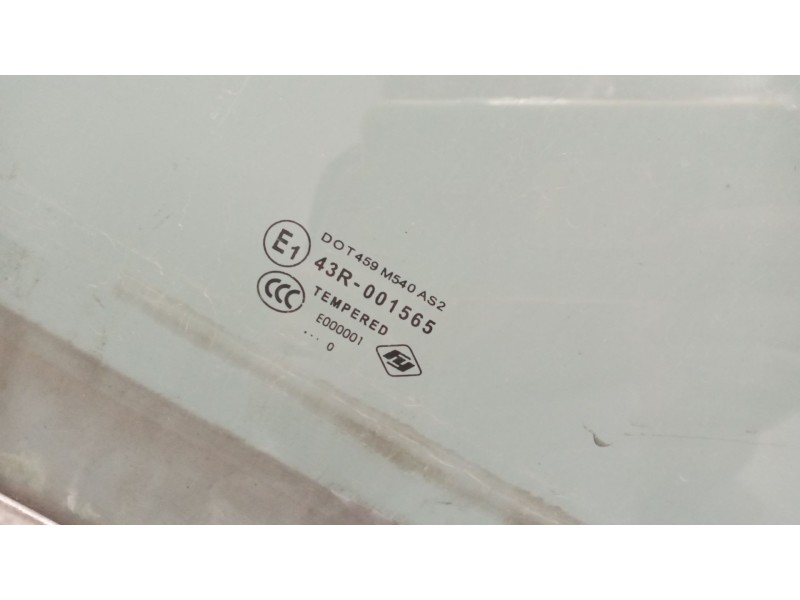 Recambio de luna delantera izquierda para volvo fl xxx 7.2 diesel referencia OEM IAM 20503160  