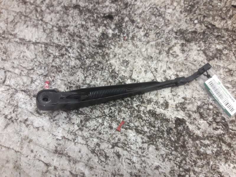 Recambio de brazo limpia trasero para citroen berlingo 1.9 600 d furg. referencia OEM IAM  DERECHA 