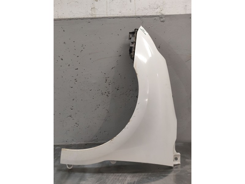 Recambio de aleta delantera izquierda para citroën c4 i (lc_) 1.6 hdi referencia OEM IAM   