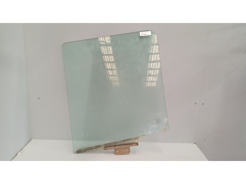 Recambio de luna delantera izquierda para daf serie xf105.xxx 12.9 diesel referencia OEM IAM 1284623  