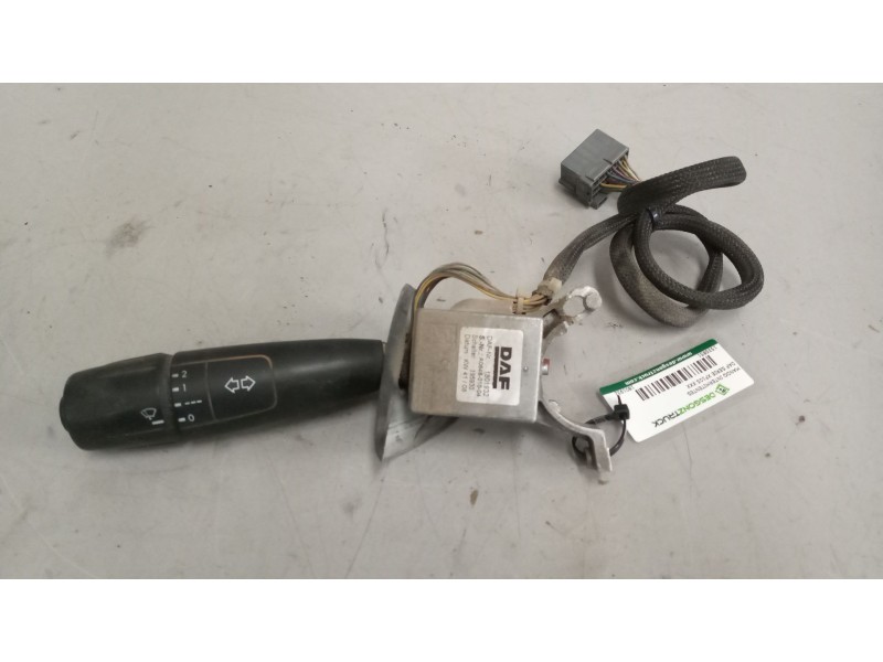 Recambio de mando intermitentes para daf serie xf105.xxx 12.9 diesel referencia OEM IAM 1801932  
