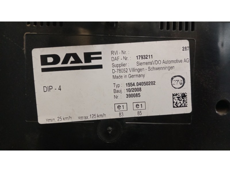 Recambio de cuadro instrumentos para daf serie xf105.xxx 12.9 diesel referencia OEM IAM 1793211  