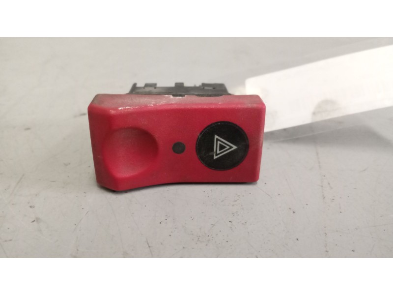 Recambio de warning para renault midlum referencia OEM IAM   