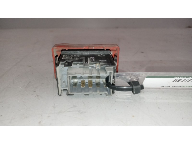 Recambio de warning para renault midlum referencia OEM IAM   