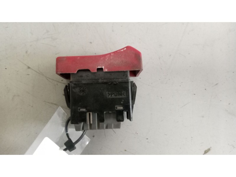 Recambio de warning para renault midlum referencia OEM IAM   