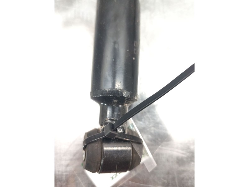 Recambio de amortiguador trasero derecho para seat ibiza (6l1) cool referencia OEM IAM 423142jp  